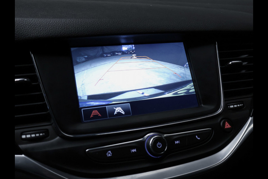 Opel Astra Sports Tourer 1.2 Design & Tech Sport (APPLE CARPLAY,NAVI,CAMERA,PDC,CLIMATE,CRUISE,GETINT,SPORTSTOELEN,LM VELGEN)