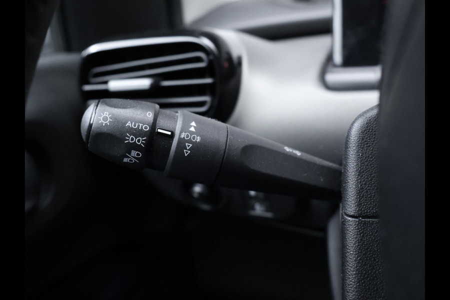 Citroën C4 Cactus 1.2 PureTech Business Sport (APPLE CARPLAY,NAVI,PDC,DIGITAL COCKPIT,CLIMATE,CRUISE,LED,SPORTSTOELEN, LM VELGEN)