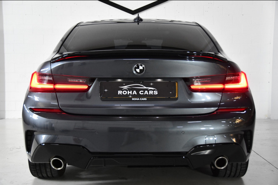 BMW 3-serie 330i M-Pakket, Pano, Bodykit, Applecarplay