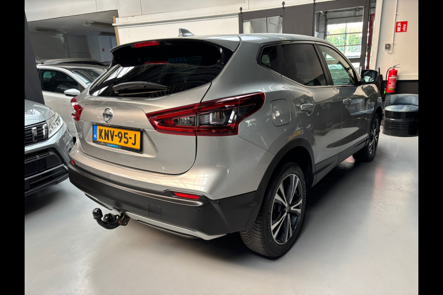 Nissan QASHQAI 1.3 DIG-T Design Edition / Navi / Stoelverwarming / Trekhaak