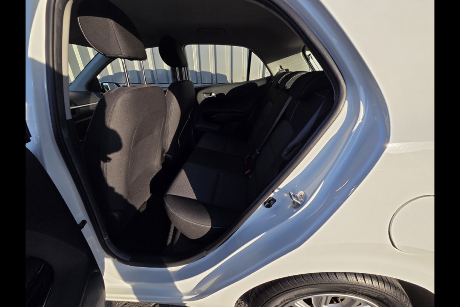 Kia Picanto 1.2 CVVT DynamicLine automaat parkeer camera navigatie 1e eigenaar !!!
