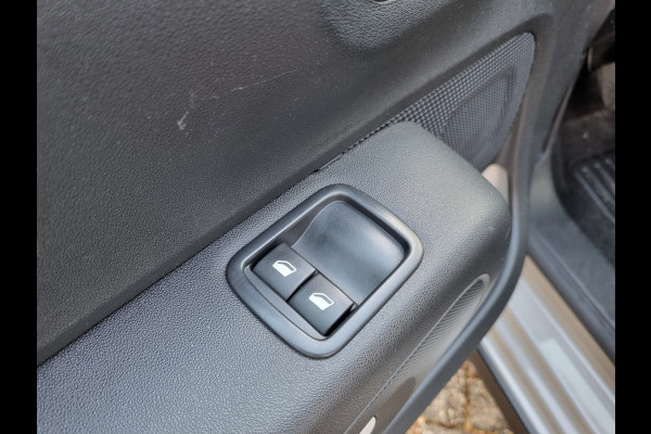Citroën C3 1.2 PureTech C-Series ✅CARPLAY