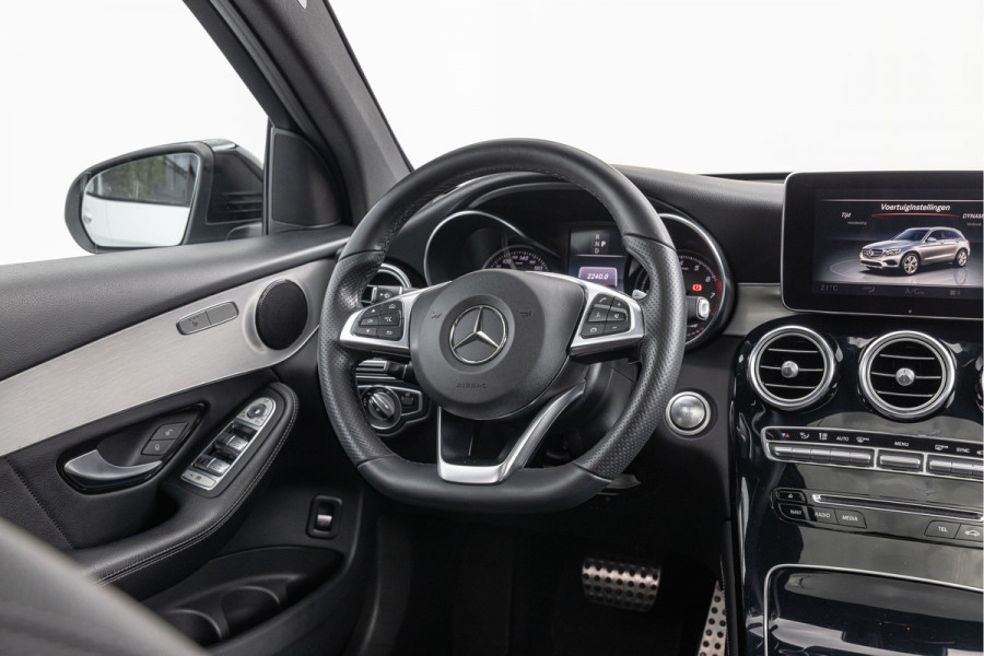 Mercedes-Benz GLC 250 4MATIC 210pk Premium Plus AMG Pano