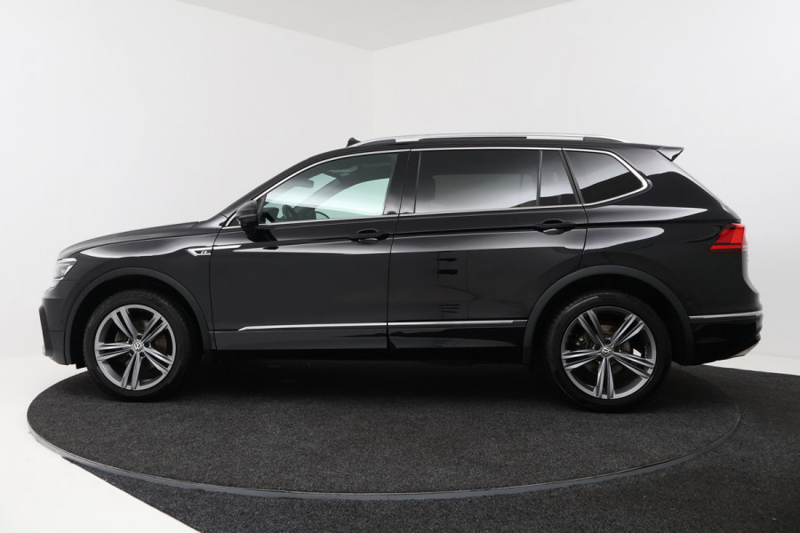 Volkswagen Tiguan Allspace 1.5 TSI Highline Business R (PANORAMADAK, DIGITALE COCKPIT, 360 CAMERA, STOELVERWARMING, 1e EIGENAAR)
