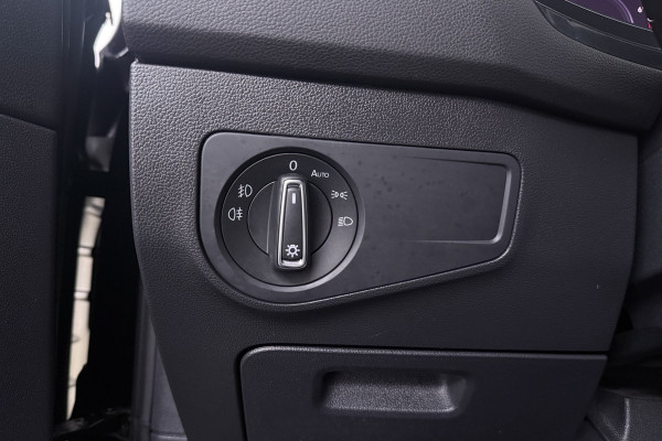 Volkswagen Tiguan Allspace 1.5 TSI Highline Business R (PANORAMADAK, DIGITALE COCKPIT, 360 CAMERA, STOELVERWARMING, 1e EIGENAAR)