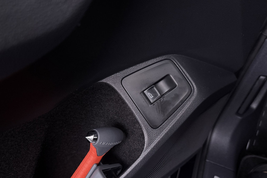 Volkswagen Tiguan Allspace 1.5 TSI Highline Business R (PANORAMADAK, DIGITALE COCKPIT, 360 CAMERA, STOELVERWARMING, 1e EIGENAAR)