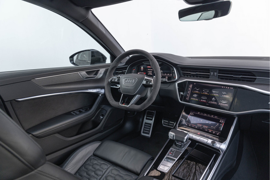 Audi RS6 Avant 4.0 TFSI 600pk Quattro Pano Keramisch Urban B&O Carbon Standkachel 4-wielsturing