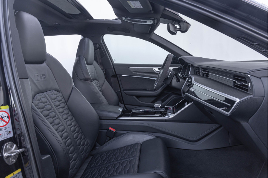 Audi RS6 Avant 4.0 TFSI 600pk Quattro Pano Keramisch Urban B&O Carbon Standkachel 4-wielsturing