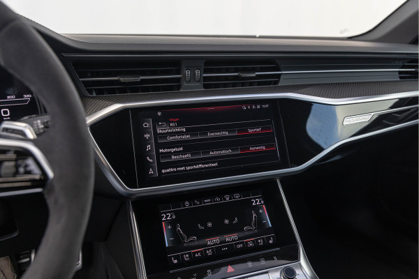 Audi RS6 Avant 4.0 TFSI 600pk Quattro Pano Keramisch Urban B&O Carbon Standkachel 4-wielsturing