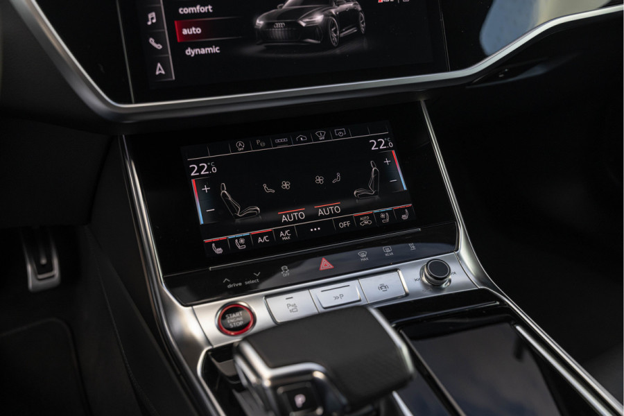 Audi RS6 Avant 4.0 TFSI 600pk Quattro Pano Keramisch Urban B&O Carbon Standkachel 4-wielsturing
