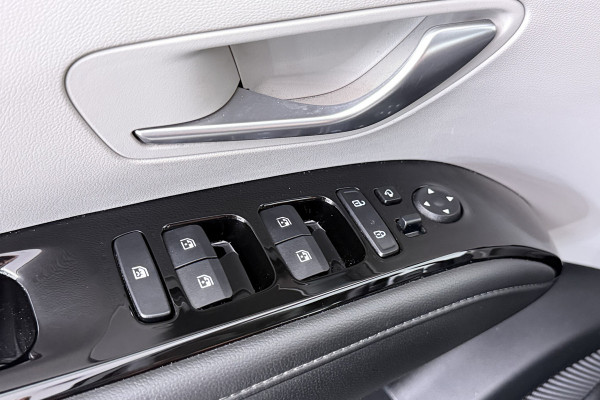 Hyundai Tucson 1.6 T-GDI PHEV Premium Sky 4WD (PANORAMADAK, TREKHAAK, 360 CAMERA, STOEL/-STUURVERWARMING, STOELKOELING, 1e EIG)
