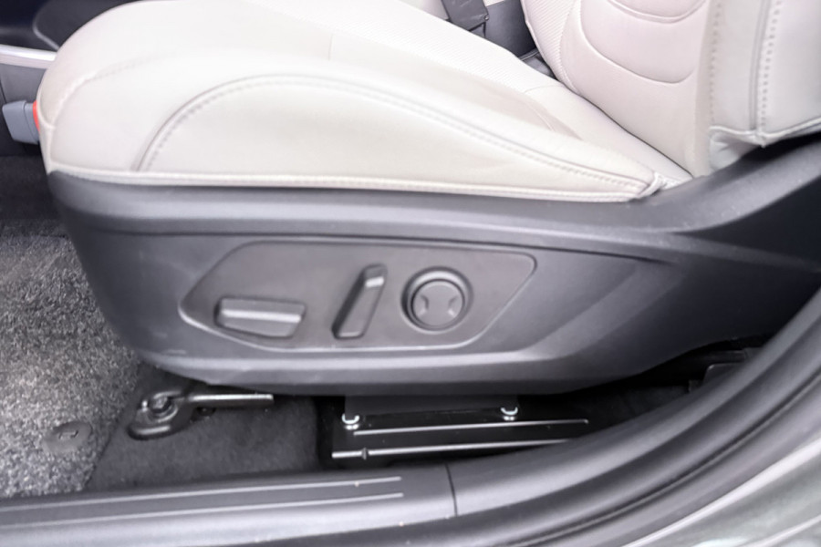 Hyundai Tucson 1.6 T-GDI PHEV Premium Sky 4WD (PANORAMADAK, TREKHAAK, 360 CAMERA, STOEL/-STUURVERWARMING, STOELKOELING, 1e EIG)