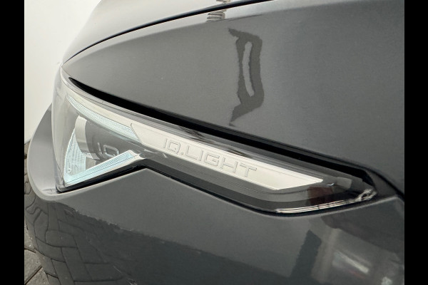 Volkswagen Golf 1.5 TSI Highline Keyless|IQ|Camera|Massage