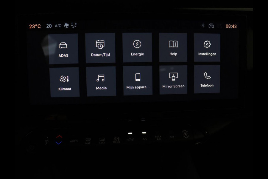 Alfa Romeo junior Elettrica 54 kWh | SOH 97,3% | Adaptive cruise | Carplay | Full LED | Parkeerhulp | Climate control | Digital Cockpit | 18'' velgen | Keyless start
