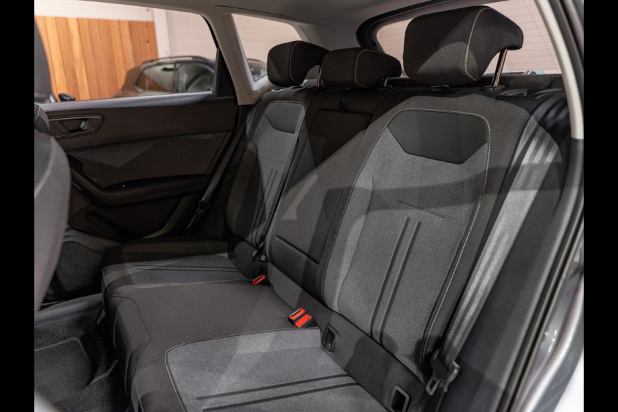 Seat Ateca 1.5 TSI 150PK DSG Style Business Intense, Voll Led, Apple Carplay, Virtual Cockpit, Camera, ACC, Clima, Voll Onderhoud