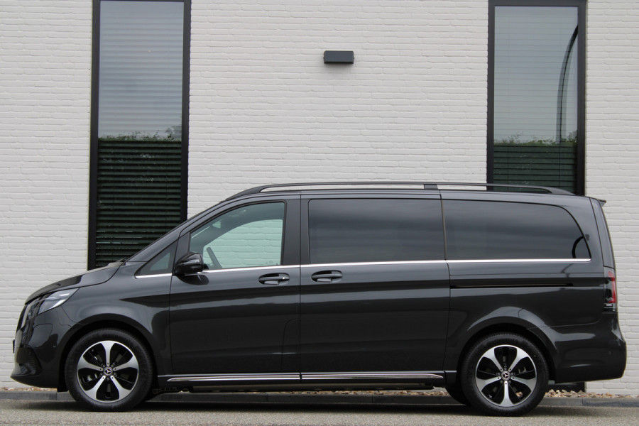 Mercedes-Benz Eqv 300 L2 / AMG / Luchtvering / 7-Persoons / Burmester / Electr Stoelen / Vol Opties / NIEUW!!