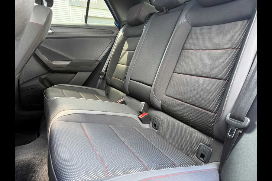 Volkswagen T-Roc 1.5 TSI Sport Business R - Automaat - Pano/schuifdak - Beats - Navi - Afn.Trekhaak