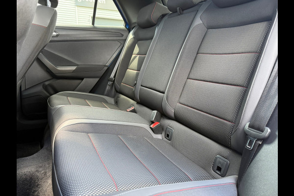 Volkswagen T-Roc 1.5 TSI Sport Business R - Automaat - Pano/schuifdak - Beats - Navi - Afn.Trekhaak