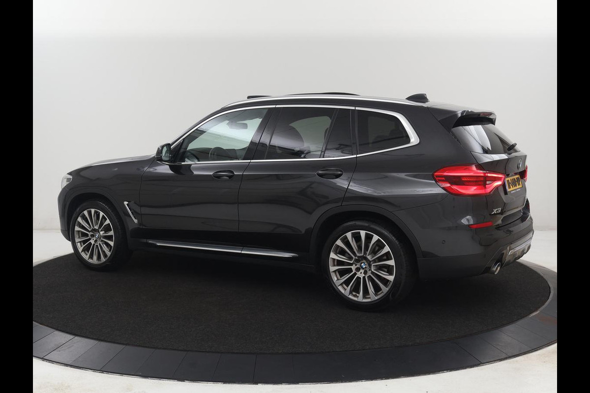 BMW X3 xDrive20i High Executive Edition Panorama dak | Carplay | Climate control | Stoelverwarming | Cruise control | Sfeerverlichting | Navigatie | Bluetooth | Leder bekleding | Achteruitrij camera | DAB Radio