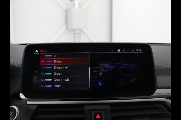BMW X3 xDrive20i High Executive Edition Panorama dak | Carplay | Climate control | Stoelverwarming | Cruise control | Sfeerverlichting | Navigatie | Bluetooth | Leder bekleding | Achteruitrij camera | DAB Radio