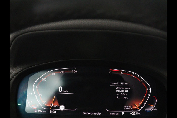 BMW X3 xDrive20i High Executive Edition Panorama dak | Carplay | Climate control | Stoelverwarming | Cruise control | Sfeerverlichting | Navigatie | Bluetooth | Leder bekleding | Achteruitrij camera | DAB Radio