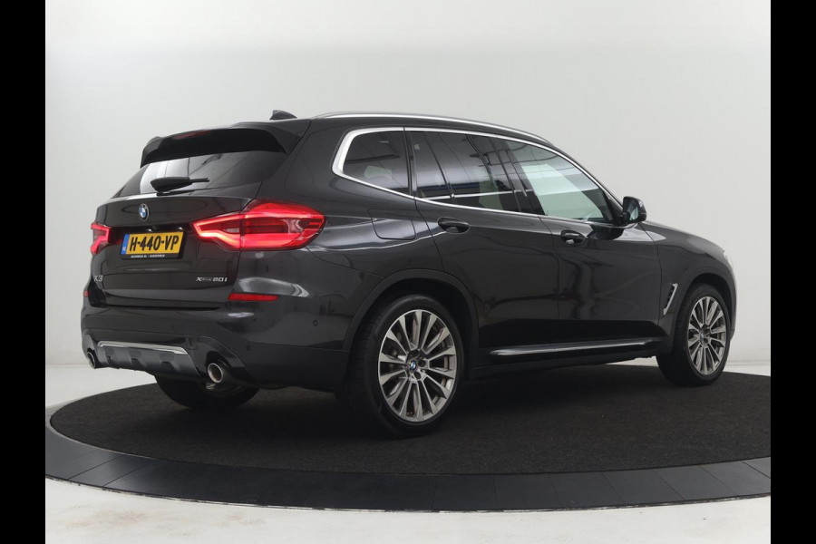 BMW X3 xDrive20i High Executive Edition Panorama dak | Carplay | Climate control | Stoelverwarming | Cruise control | Sfeerverlichting | Navigatie | Bluetooth | Leder bekleding | Achteruitrij camera | DAB Radio