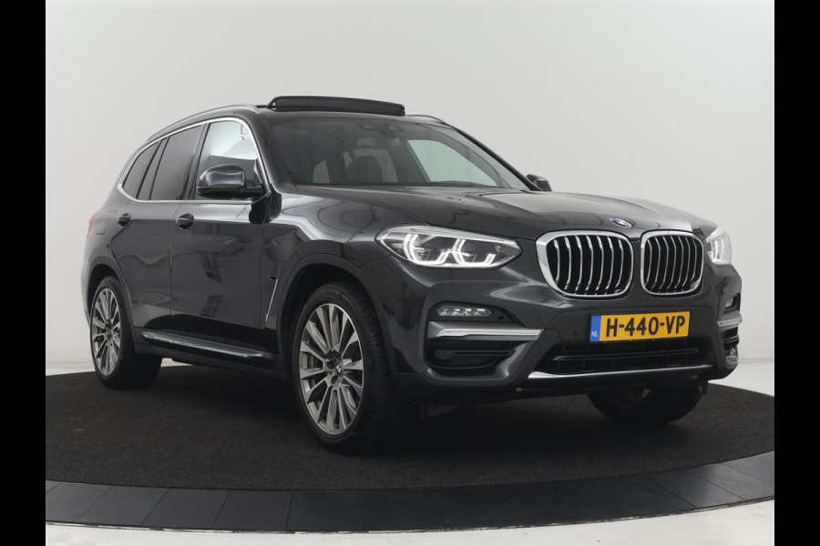 BMW X3 xDrive20i High Executive Edition Panorama dak | Carplay | Climate control | Stoelverwarming | Cruise control | Sfeerverlichting | Navigatie | Bluetooth | Leder bekleding | Achteruitrij camera | DAB Radio
