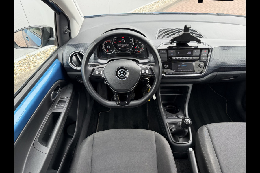 Volkswagen up! 1.0 65pk 5drs. Black Style | Camera | Cruise