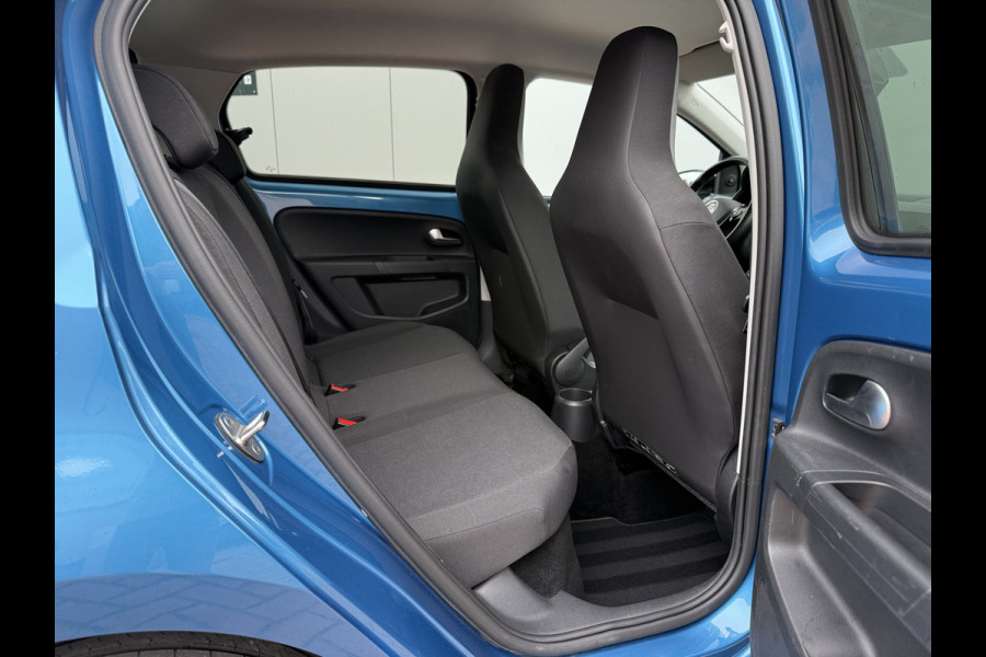 Volkswagen up! 1.0 65pk 5drs. Black Style | Camera | Cruise