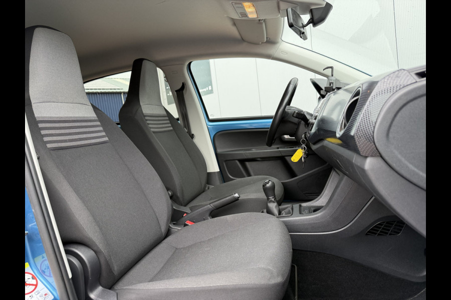 Volkswagen up! 1.0 65pk 5drs. Black Style | Camera | Cruise