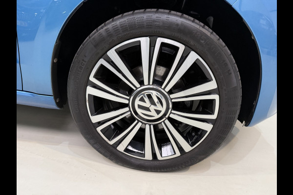 Volkswagen up! 1.0 65pk 5drs. Black Style | Camera | Cruise