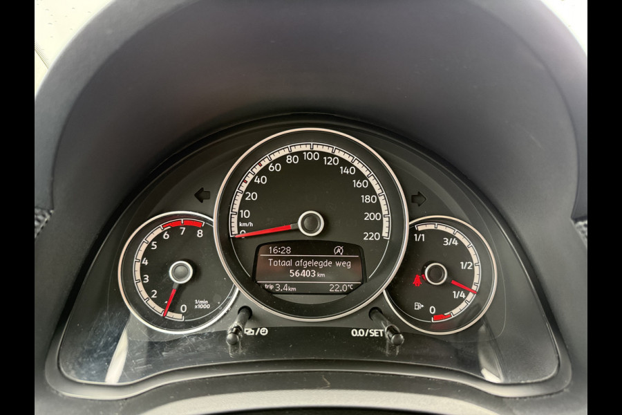 Volkswagen up! 1.0 65pk 5drs. Black Style | Camera | Cruise