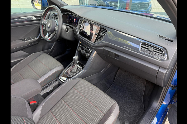 Volkswagen T-Roc 1.5 TSI Sport Business R - Automaat - Pano/schuifdak - Beats - Navi - Afn.Trekhaak