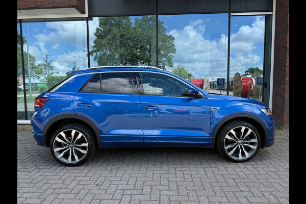 Volkswagen T-Roc 1.5 TSI Sport Business R - Automaat - Pano/schuifdak - Beats - Navi - Afn.Trekhaak