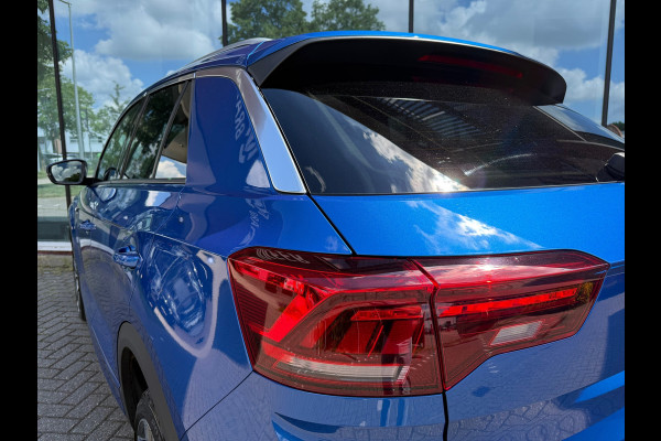 Volkswagen T-Roc 1.5 TSI Sport Business R - Automaat - Pano/schuifdak - Beats - Navi - Afn.Trekhaak
