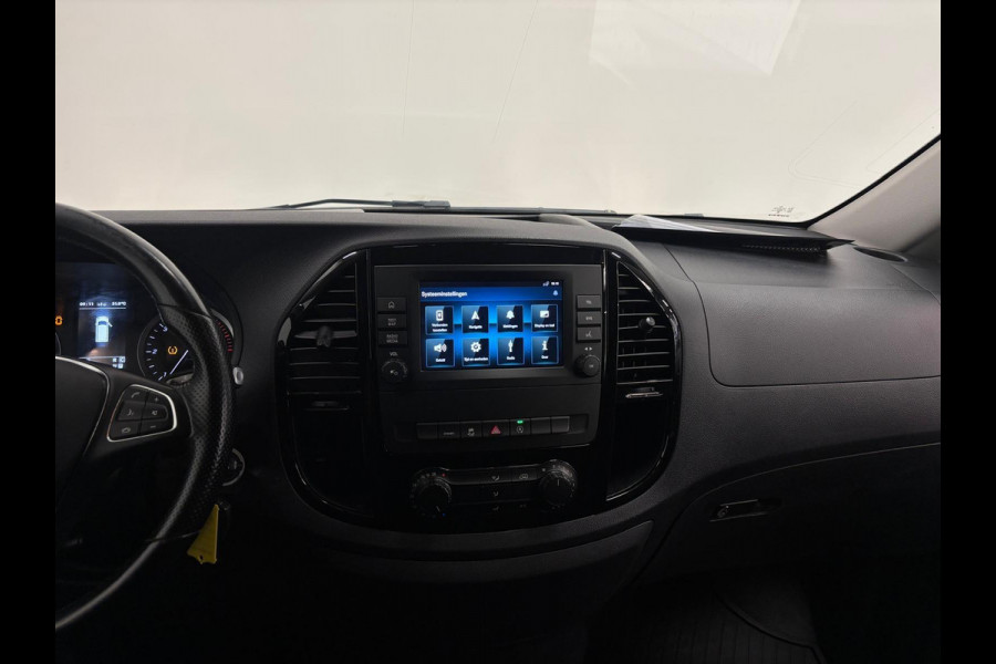 Mercedes-Benz Vito 114 CDI Lang Automaat Navigatie Camera Stoelverwarming Adaptive Cruise Control Trekhaak