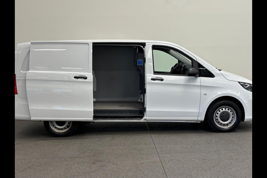 Mercedes-Benz Vito 114 CDI Lang Automaat Navigatie Camera Stoelverwarming Adaptive Cruise Control Trekhaak