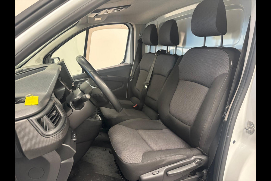 Mercedes-Benz Vito 114 CDI Lang Automaat Navigatie Camera Stoelverwarming Adaptive Cruise Control Trekhaak