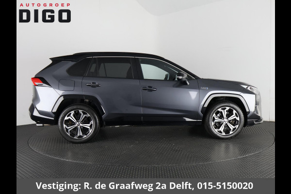 Toyota RAV4 2.5 Plug-in Hybrid AWD Bi-Tone Plus | 1500 KG trekgewicht | JBL Audio | Stoelverwarming & ventilatie | Memory Seats | Navigatie