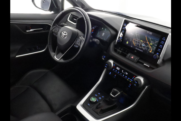 Toyota RAV4 2.5 Plug-in Hybrid AWD Bi-Tone Plus | 1500 KG trekgewicht | JBL Audio | Stoelverwarming & ventilatie | Memory Seats | Navigatie