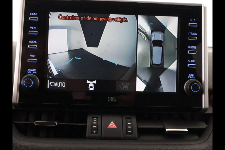 Toyota RAV4 2.5 Plug-in Hybrid AWD Bi-Tone Plus | 1500 KG trekgewicht | JBL Audio | Stoelverwarming & ventilatie | Memory Seats | Navigatie