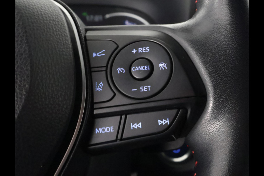 Toyota RAV4 2.5 Plug-in Hybrid AWD Bi-Tone Plus | 1500 KG trekgewicht | JBL Audio | Stoelverwarming & ventilatie | Memory Seats | Navigatie