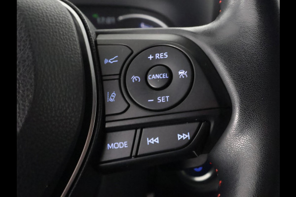 Toyota RAV4 2.5 Plug-in Hybrid AWD Bi-Tone Plus | 1500 KG trekgewicht | JBL Audio | Stoelverwarming & ventilatie | Memory Seats | Navigatie