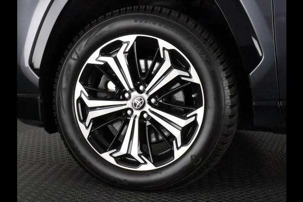 Toyota RAV4 2.5 Plug-in Hybrid AWD Bi-Tone Plus | 1500 KG trekgewicht | JBL Audio | Stoelverwarming & ventilatie | Memory Seats | Navigatie