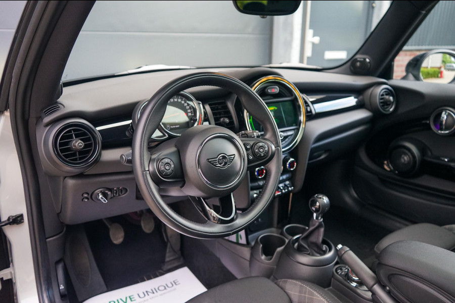 MINI Cooper 1.5 Chili