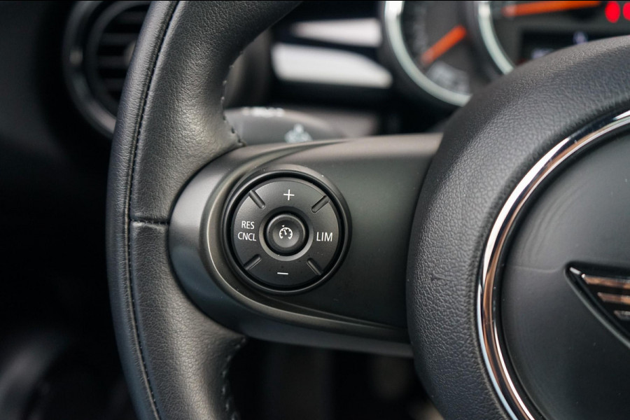MINI Cooper 1.5 Chili