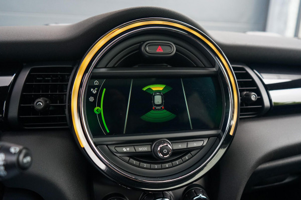 MINI Cooper 1.5 Chili