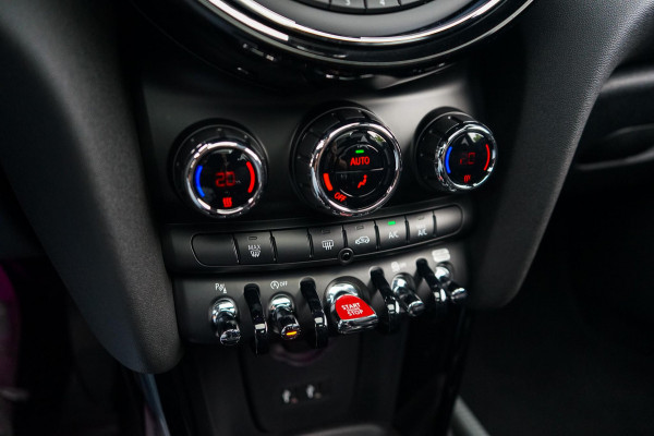 MINI Cooper 1.5 Chili