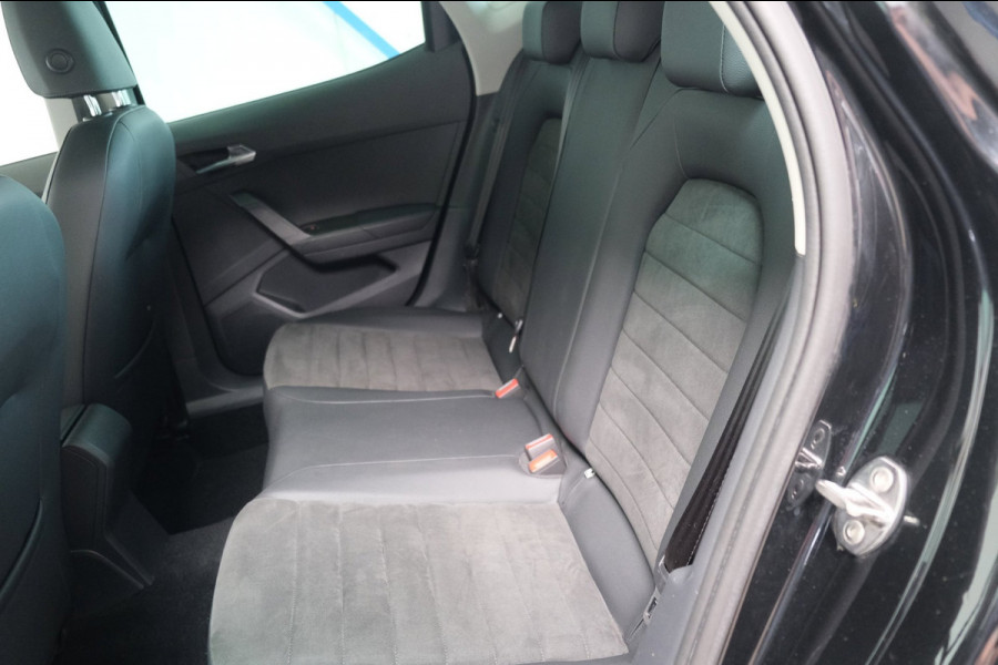 Seat Arona 1.0 TSI Style Business Intense Plus - N.A.P. Airco, Cruise, Camera, Virtual display, Carplay.
