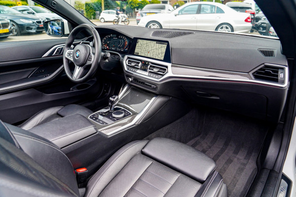 BMW 4 Serie Cabrio M440i xDrive High Executive | Laser LED | Driving Assistant Professional | Luxe Leder | Stoelkoeling | HuD